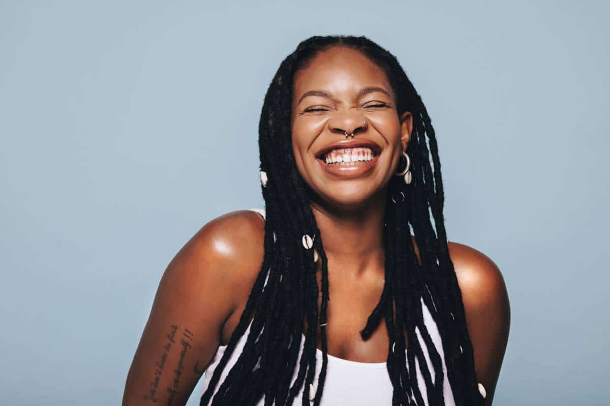 Ce que vous devez savoir avant de faire un piercing smiley