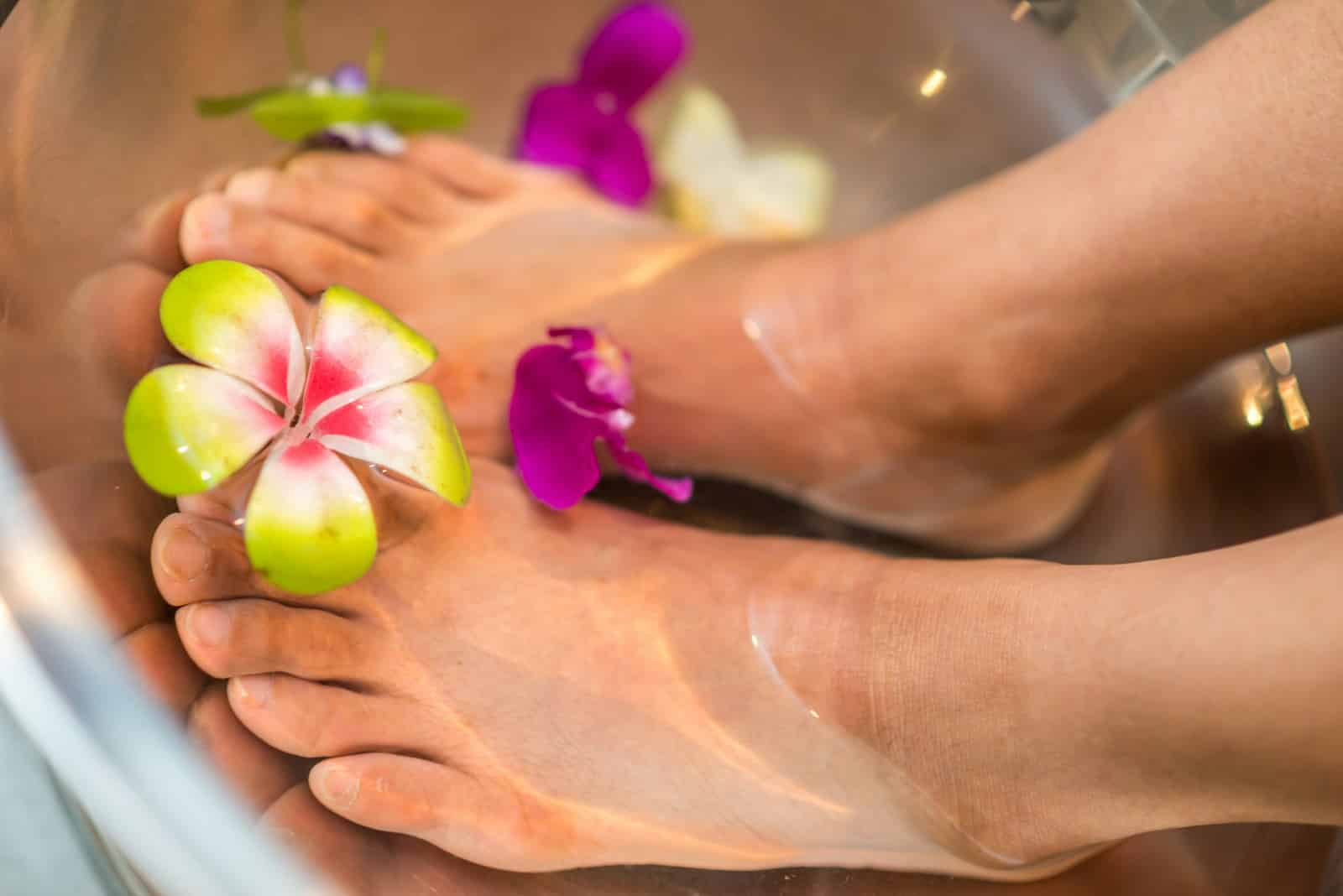 Les patchs détox pour les pieds : peuvent-ils réellement réduire l’inflammation ?