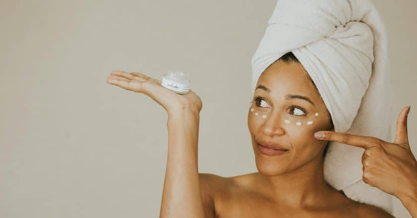 À quel âge commencer à utiliser une crème de jour ?