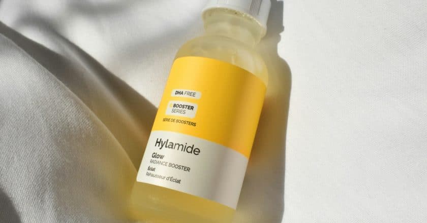 Comment bien utiliser un sérum à l’acide hyaluronique ?
